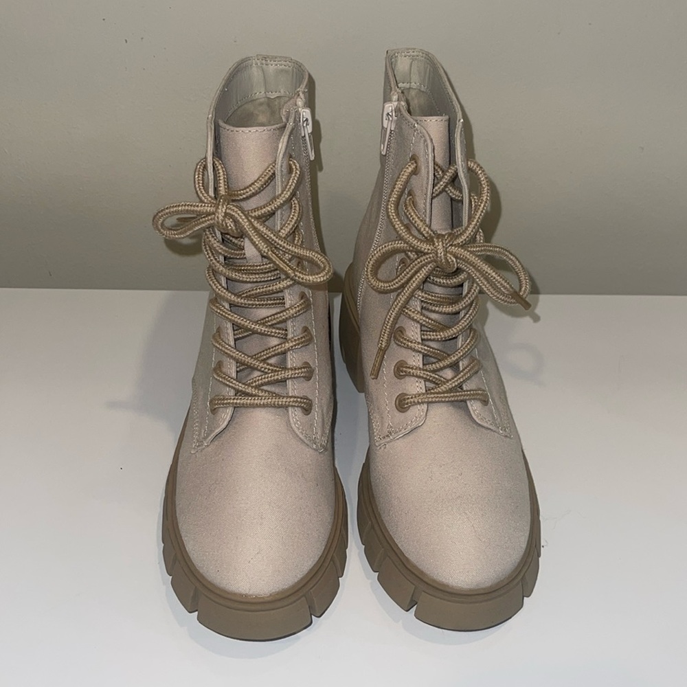 Women's Combat Boots - Picture 2 of 5